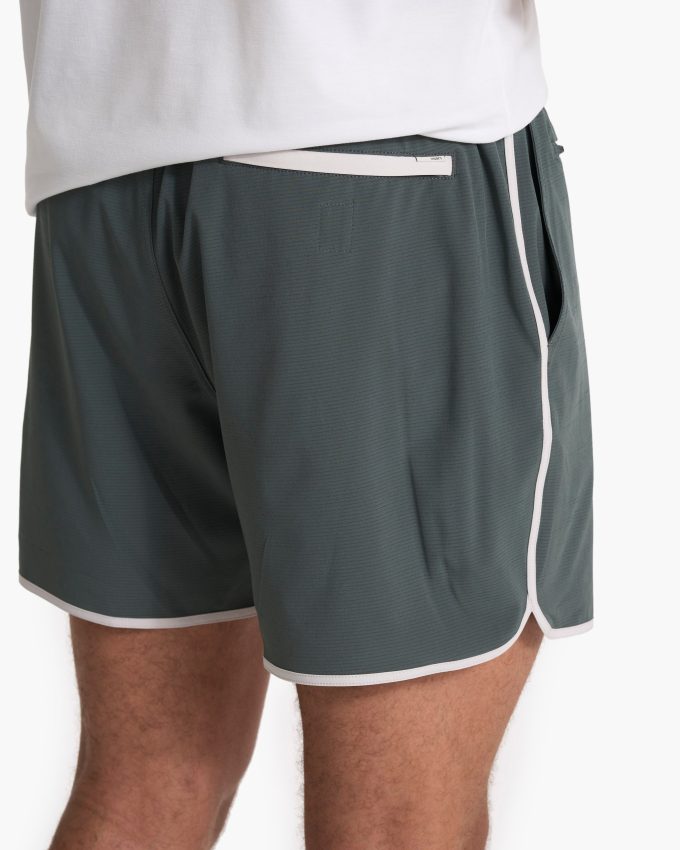 Banks Short 5"