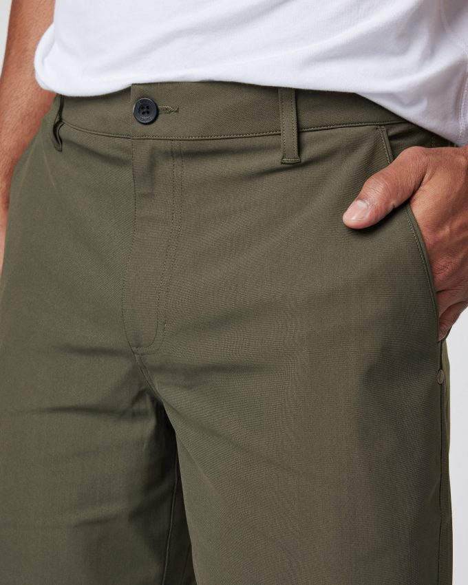 Meta Short 8"