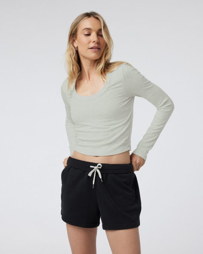 Long Sleeve Pose Scoop Tee