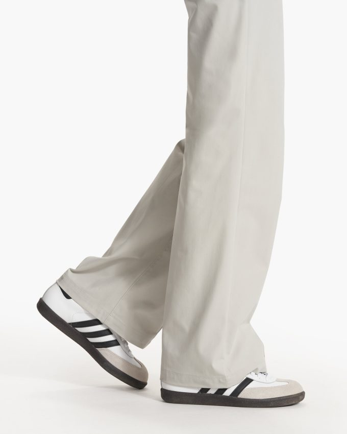 Womens Meta Wideleg