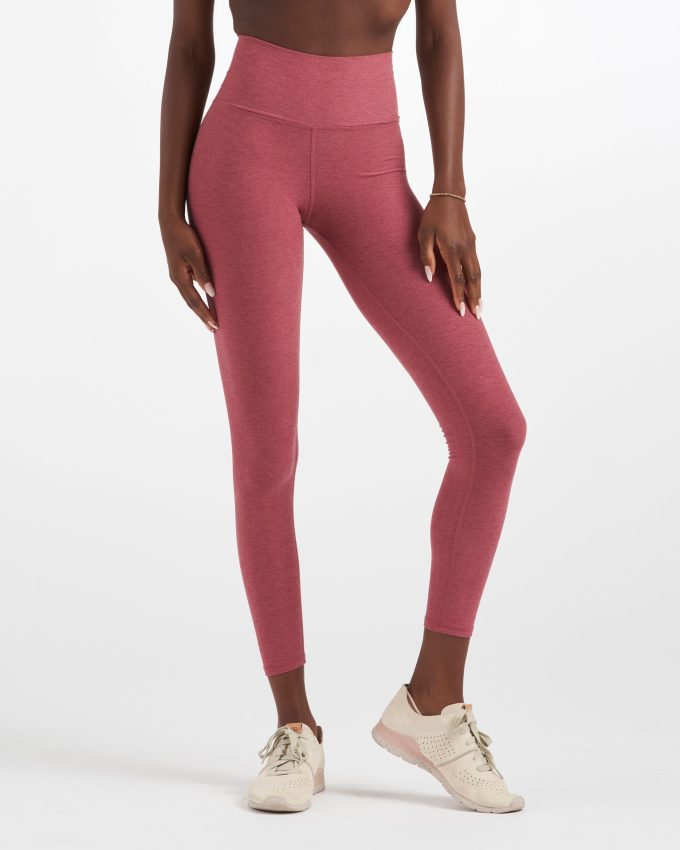 Clean Elevation Legging